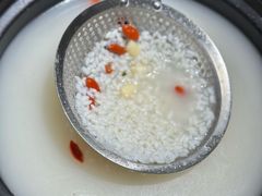 -牛牛和牛海鲜粥底火锅(长虹国际城店)