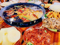 -正南齊北重庆老火锅(光华村直营店)
