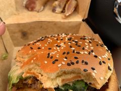 黑金安格斯牛堡-麦当劳(杨林得来速店)