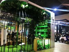 -上海跨国采购会展中心