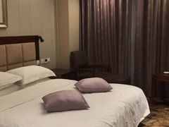 -峨眉山世纪阳光大酒店(峨眉高铁站店)