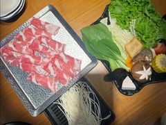 -呷哺呷哺(松北万象汇店)