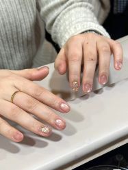 -悦指间美甲美睫美肤