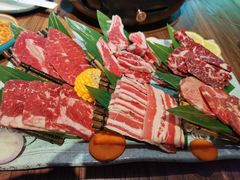 -明洞阿姨·韩式酱蟹烤肉·创意料理(三元桥店)