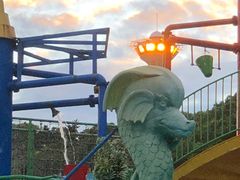 -平湖九龙山乐满地水上乐园