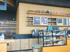 面包甜点陈列柜-星巴克臻选(成都环球乐天店)