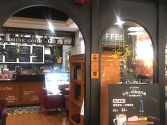 -西西弗书店&矢量咖啡(壹方购物中心店)