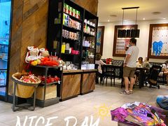 -星巴克(深圳湾体育中心店)