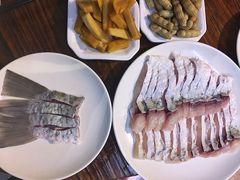脆皖鱼腩-正能量脆肉鲩火锅