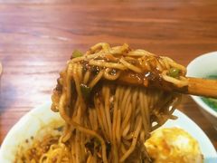 -兵哥豌豆面(雅颂居店)