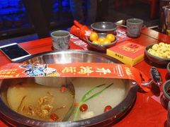 -谭鸭血老火锅·匠心(环球港旗舰店)