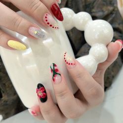 -雅洁美甲美睫