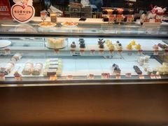 面包甜点陈列柜-西村叔叔的店(黄岛青医附院店)