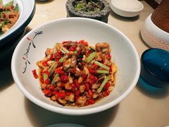 -佬麻雀·新湘菜(东方宝泰店)