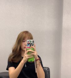 -发朵Hair 烫染沙龙
