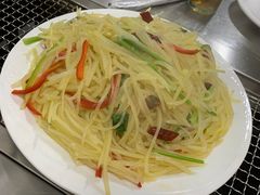 酸辣土豆丝-宗泉烤全羊·烤羊腿·家常菜(解放东路店)