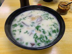 -津津老鸭粉丝馆(正东路店)