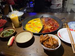 -萍姐火锅·公路夜市(打浦桥日月光店)