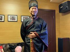 -小草屋轰趴馆别墅派对新场团建家庭聚会