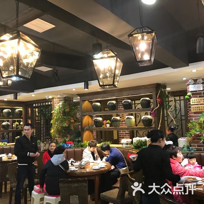 迎君原味私菜馆