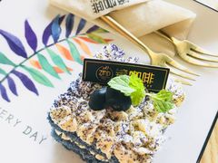 -ZING COFFEE 镜咖啡