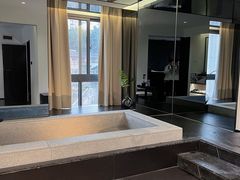 -Yolo私汤温泉设计师酒店(重庆南滨路店)