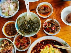 -兵哥豌豆面(雅颂居店)