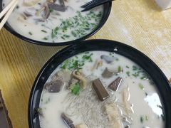 -津津老鸭粉丝馆(正东路店)