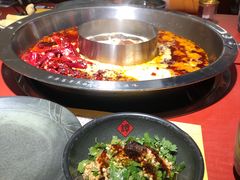 菌菇汤鸳鸯锅底-谭鸭血老火锅(龙湖宝山天街店)