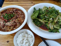 -勇猛子川菜馆(新军路店)