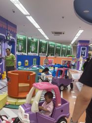 -孩子王童乐园(马群店)