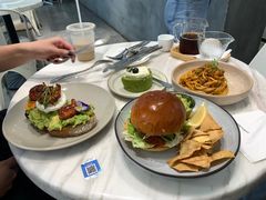 泰式炸鸡汉堡-KAFVS咖啡思咖啡馆(香海路店)