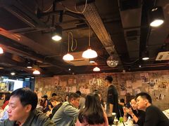 -鲜入围煮花胶鸡海鲜火锅