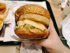 -The Habit Burger Grill 哈比特汉堡(爱琴海店)