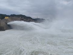 -黄河小浪底水利枢纽风景区