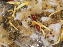 -渔语鱼酸菜鱼新川菜(来福士店)