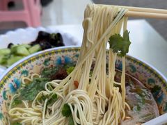 -金杨拉面王小吃面馆·牛三宝面·红烧牛肉粉