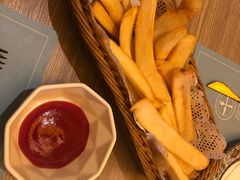 -J·one Bistro吉萬酒厨·牛排