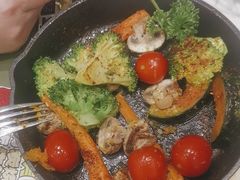 -西语·炭烧牛排(卓越中寰店)