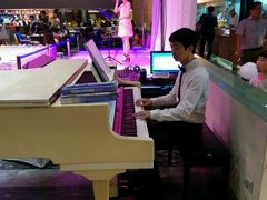-小天鹅戴斯酒店鲸鲨百汇创作料理