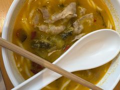 -三千粉牛肉米粉(来客茂店)