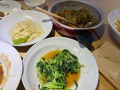 -关东小磨东北菜(上海长风大悦城店)