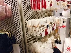 -H&M(鹏欣水游城店)