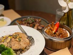 -来龙里 精致 东南亚餐室(万象城店)