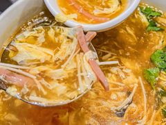 鲜菌酸辣汤-米香居新鲁味·水饺餐厅