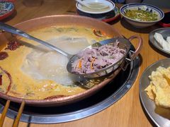 -洱火云南酸菜牛肉火锅(石景山当代商城店)