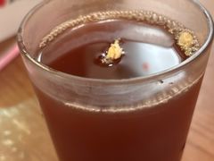 茉莉花香酸梅汁-鑫震源·苏式大虾生煎(山塘街店)