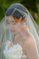 -现代经典婚纱摄影