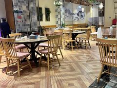 -香山湖家家宴(中山陵店)