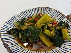-粤盛海鲜平价店(洛溪食街店)